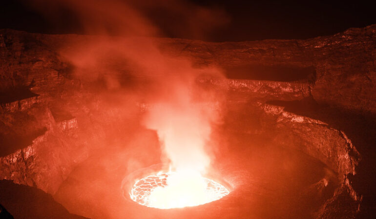 4 Days Nyiragongo and Volcano Gorilla in Congo