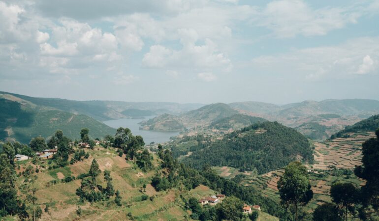 Lake Bunyonyi Uganda: Africa’s Deepest Lake & Relaxation Retreat